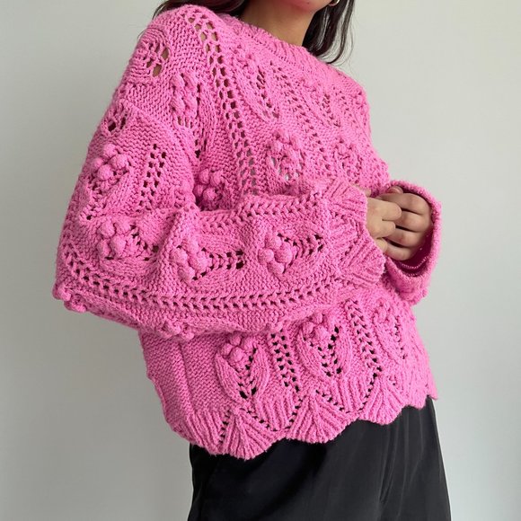 Zara Women pink pom pom knit slouchy sweater - Picture 2 of 10